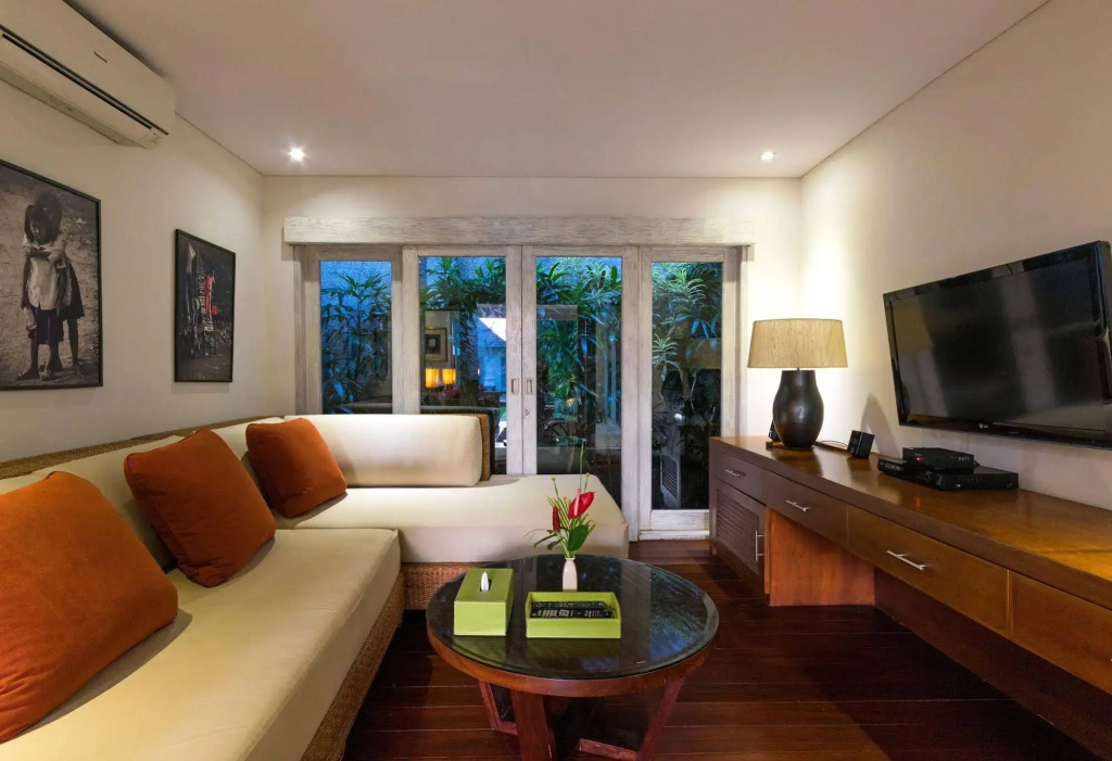Serene Villas — фото