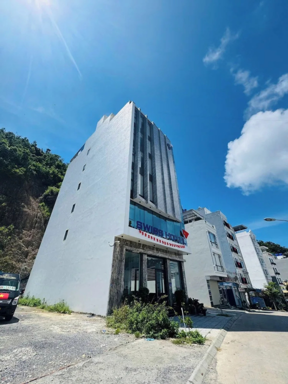 Swiss Hotel Cat Ba in Haiphong