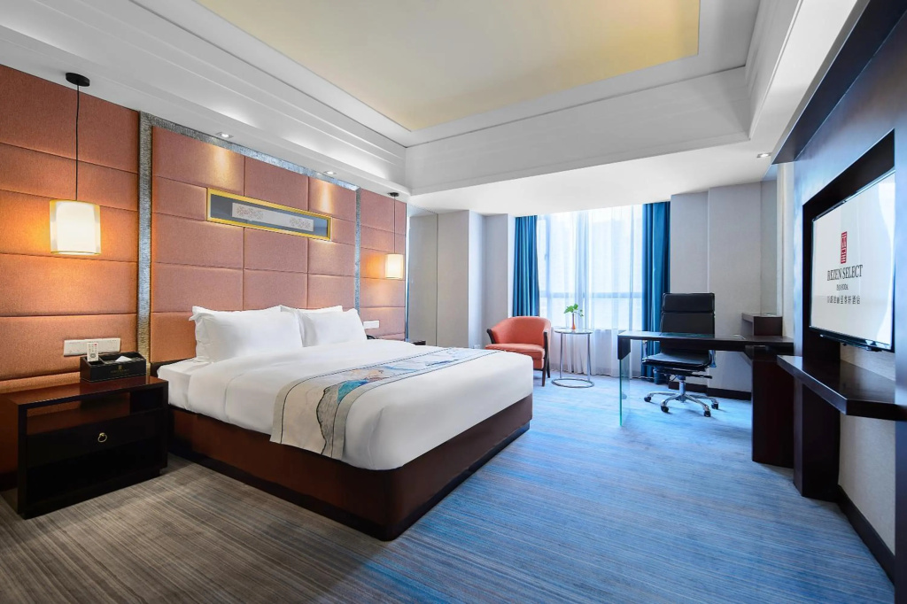 Rezen Select Pasonda Hotel — 5