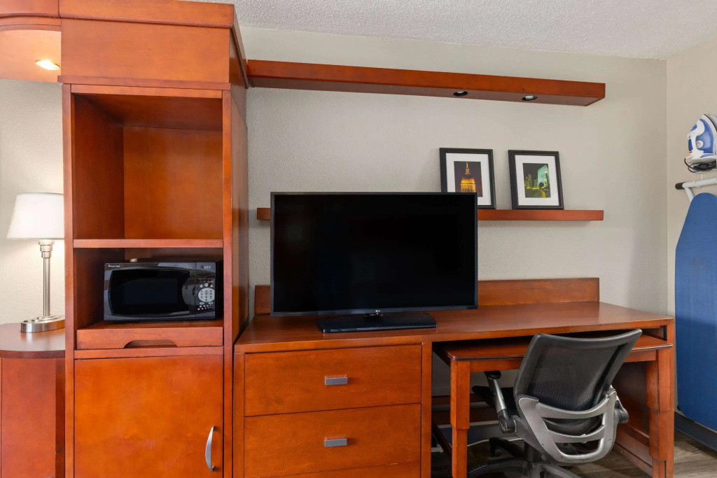 Days Inn by Wyndham Knoxville East - Général