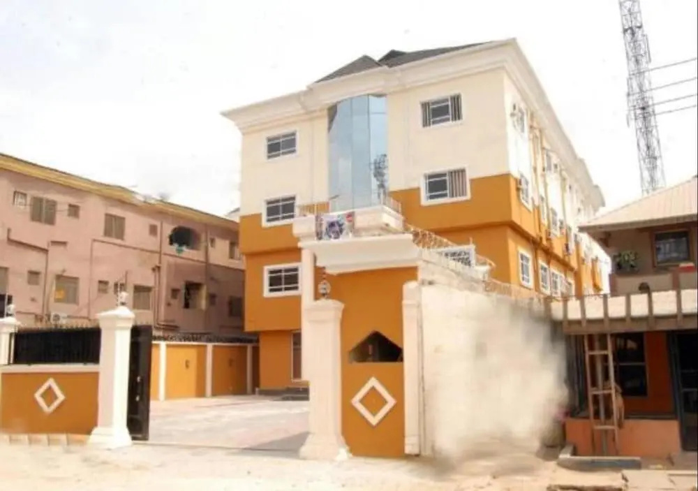 X Garden Hotel & Suites