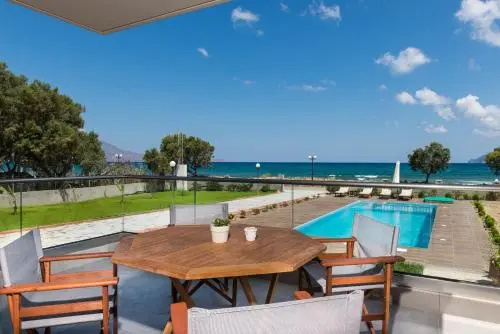 Beach & Waterfront