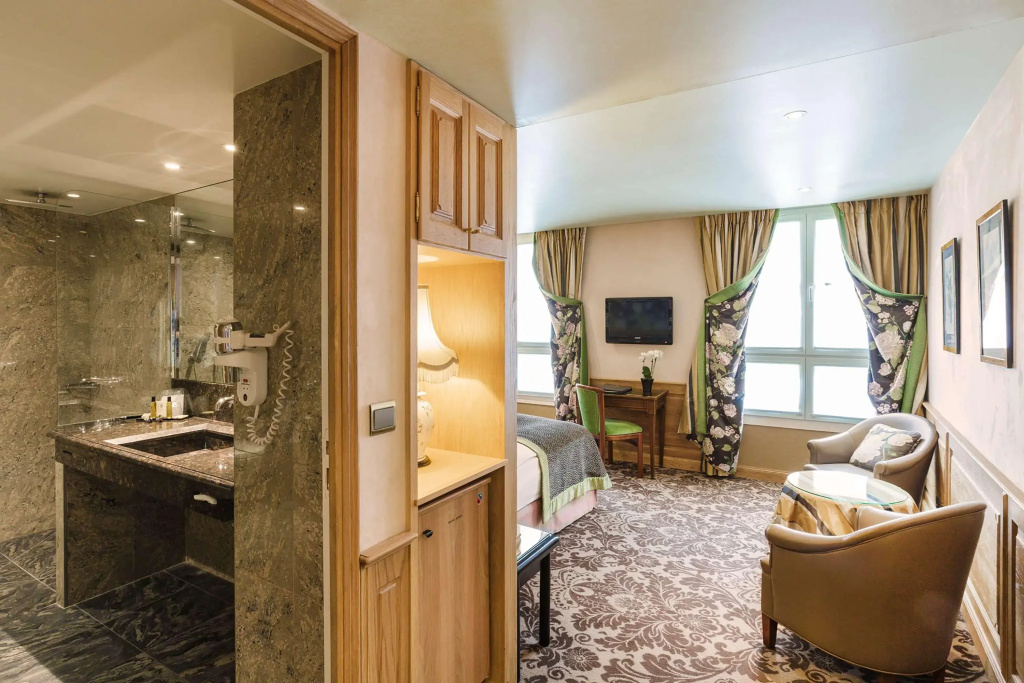 Hotel photo 35