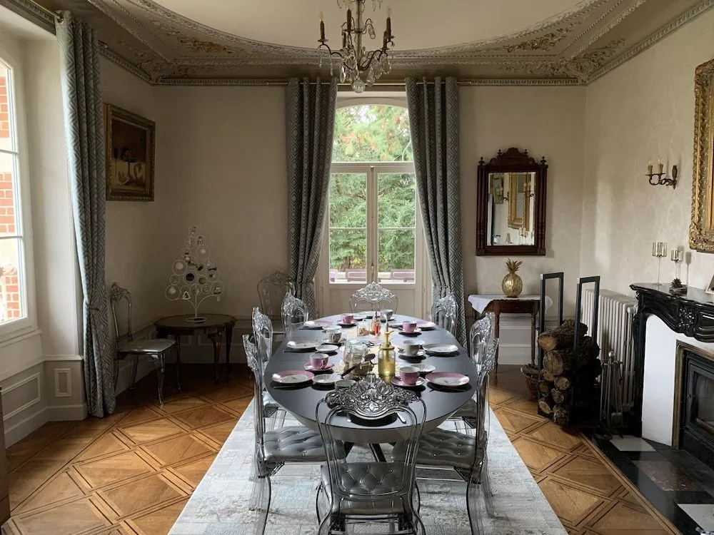 Voir la photo 3 — L'Oustal