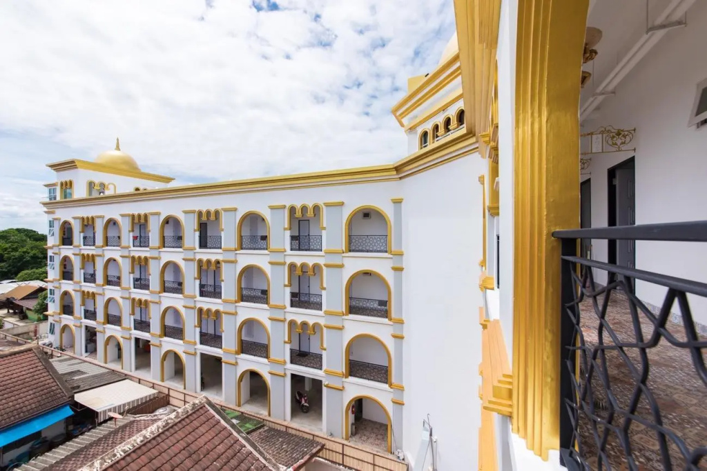 Oasis Hiso Hotel