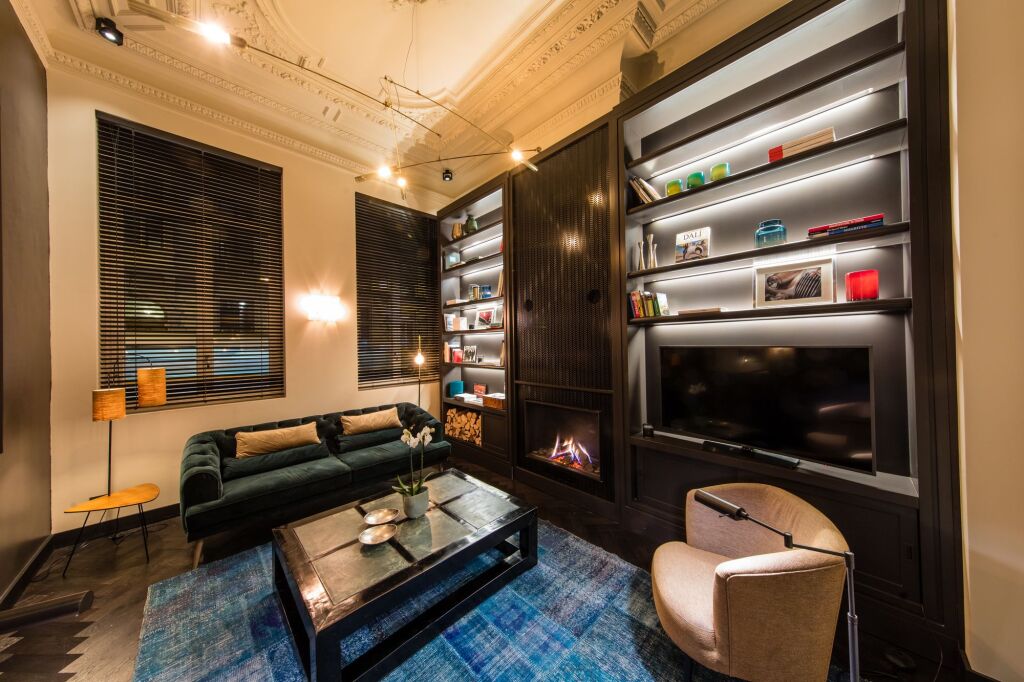 Harmon House by null