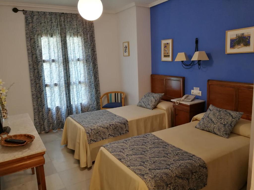 Hostal Maestre by null