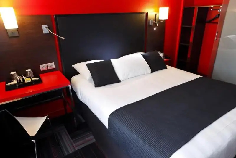 Kyriad Lyon Sud Sainte Foy - Chambres