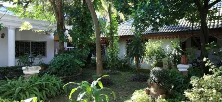 Vansana Hotel Ban Phonthan