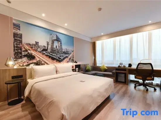 Standard Double room with view (full double bed)