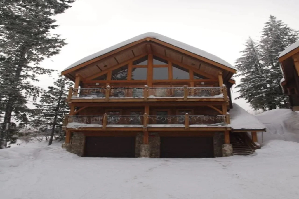 Mountain Town Properties Grey Wolf 5