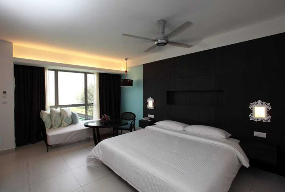 Avillion Admiral Cove