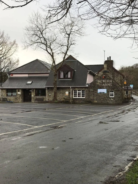 Trewern Arms Hotel - Général