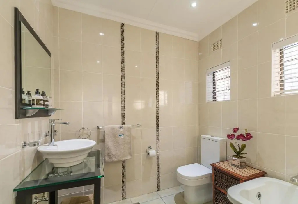 Standard Double room with sea view (full double bed)
