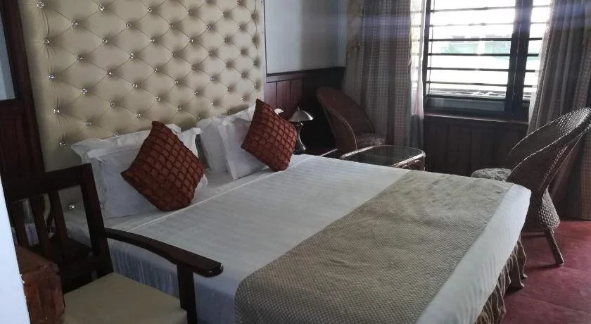 REGANT LAKE VILLAGE, Kollam. - Général