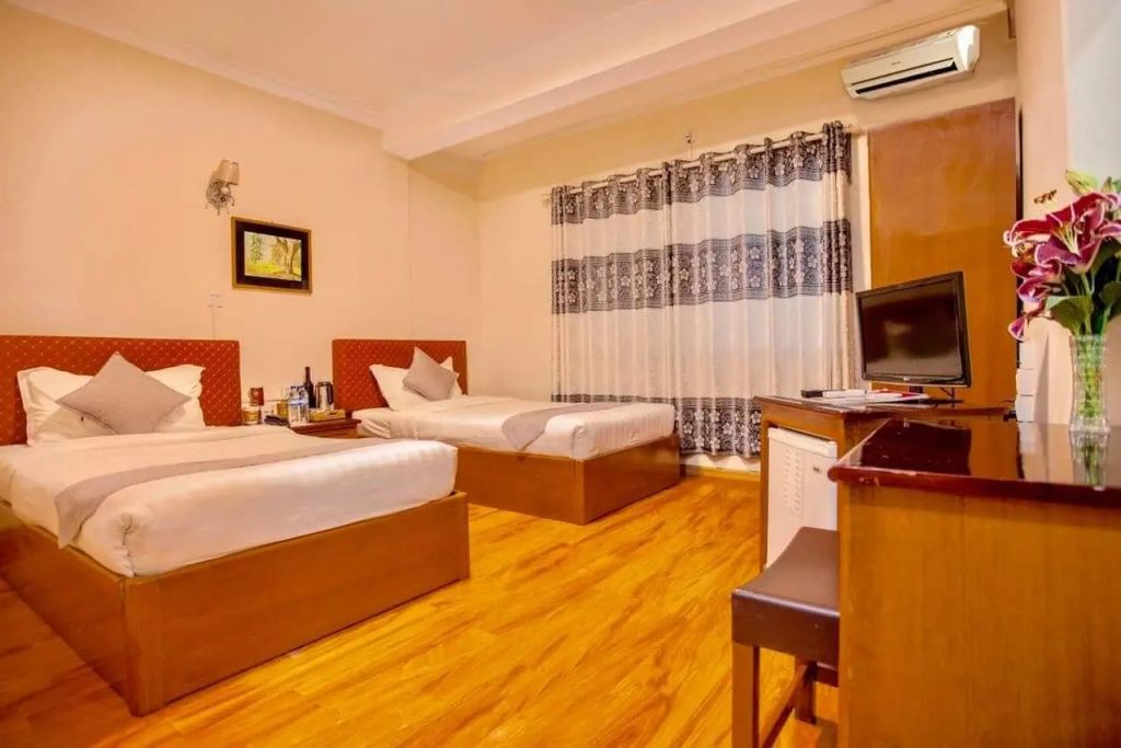 Superior Double room (full double bed)