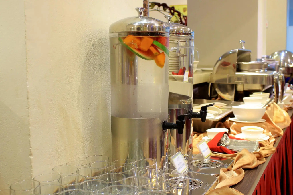 Daima Hotel Padang - фото 8