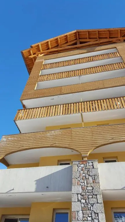 Voir la photo 1 — Les Terrasses d'Isola