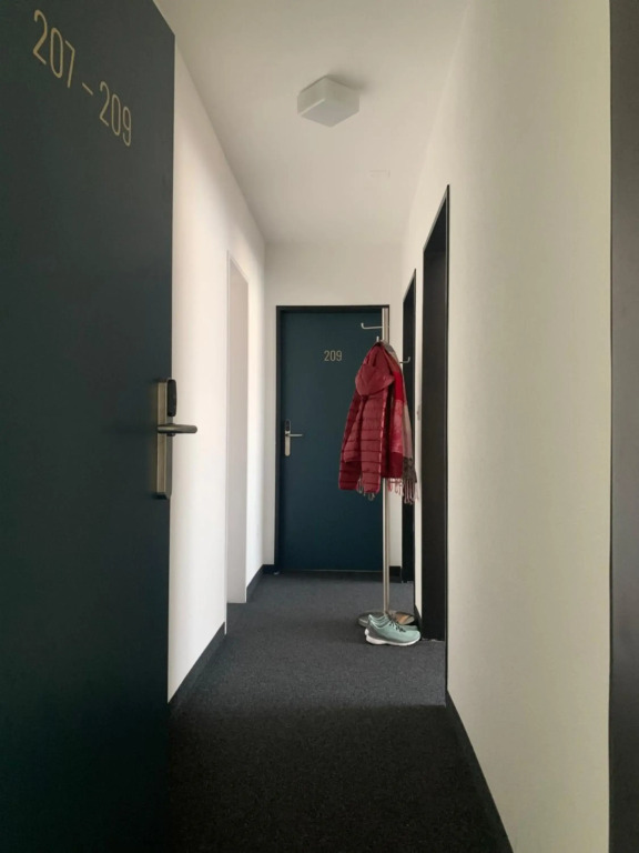 Hotel B&B Stossplatz 24/7 easy self check in by null