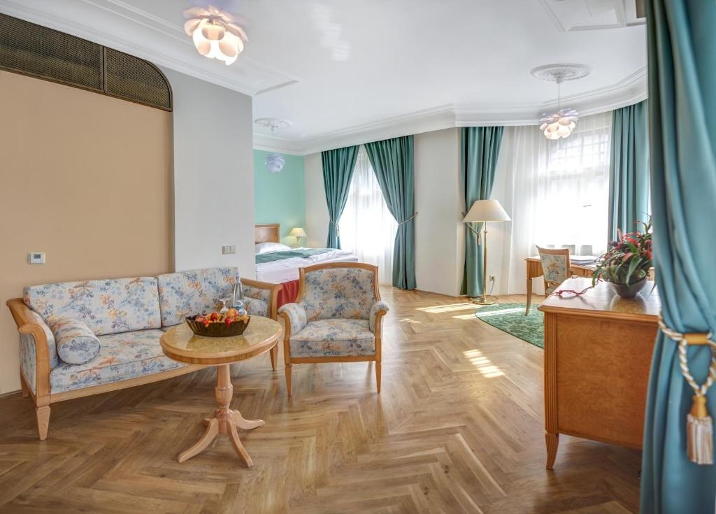 Junior Suite
