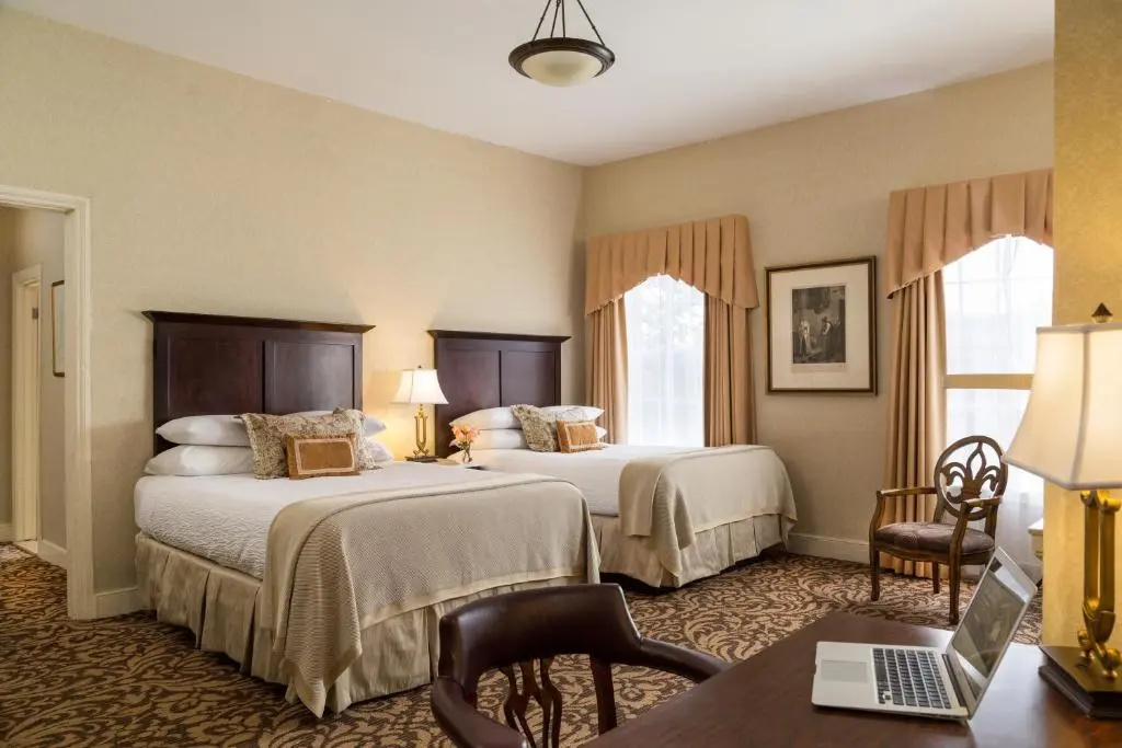 Linden Row Inn - Chambres