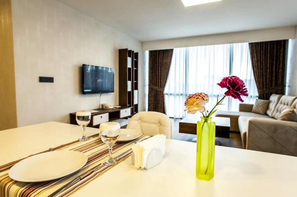 Liv Suit Hotel — фото 3