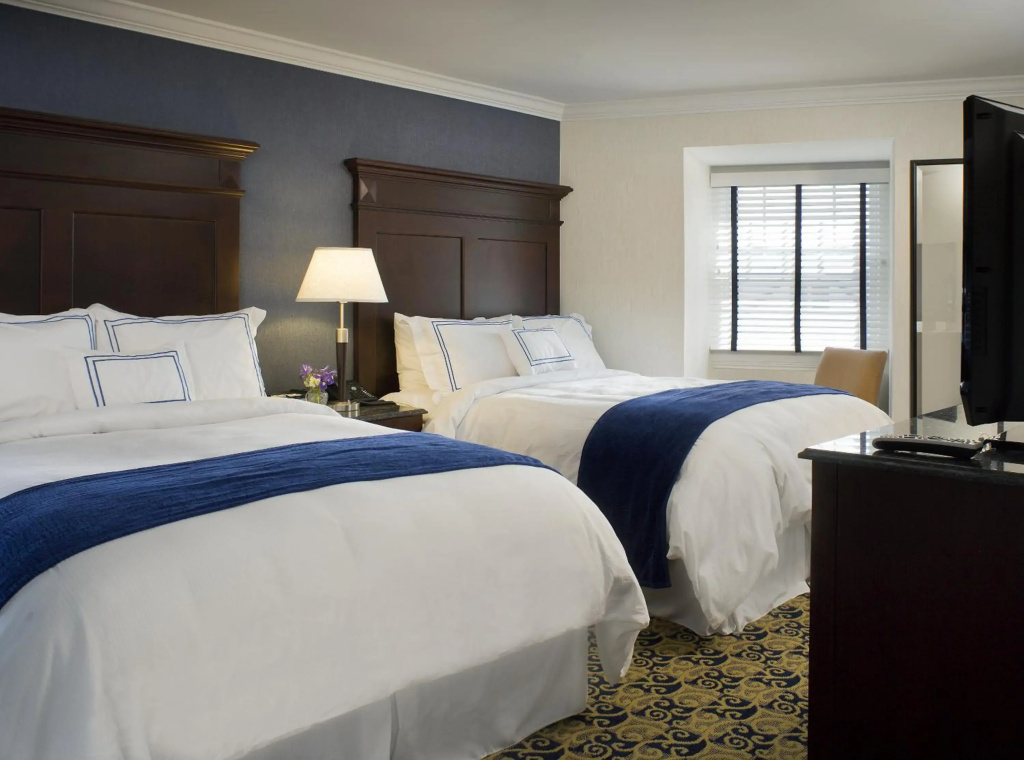 Newport Beach Hotel & Suites - Général