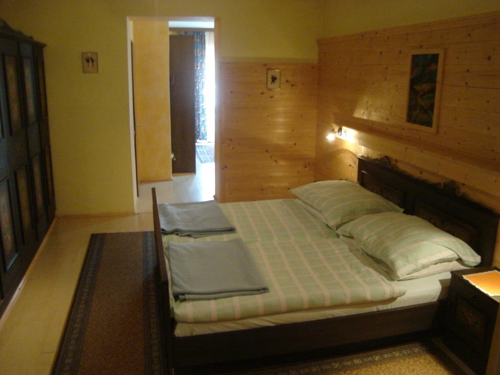 Hirscheggerhof — 5