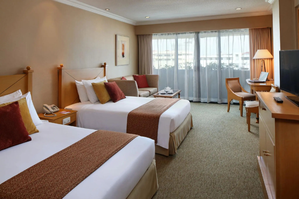 Millenium Double Club room (twin beds)