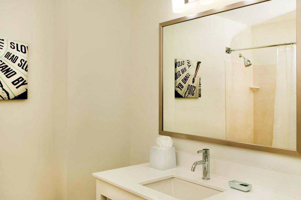 Four Points by Sheraton Louisville Airport - Chambres