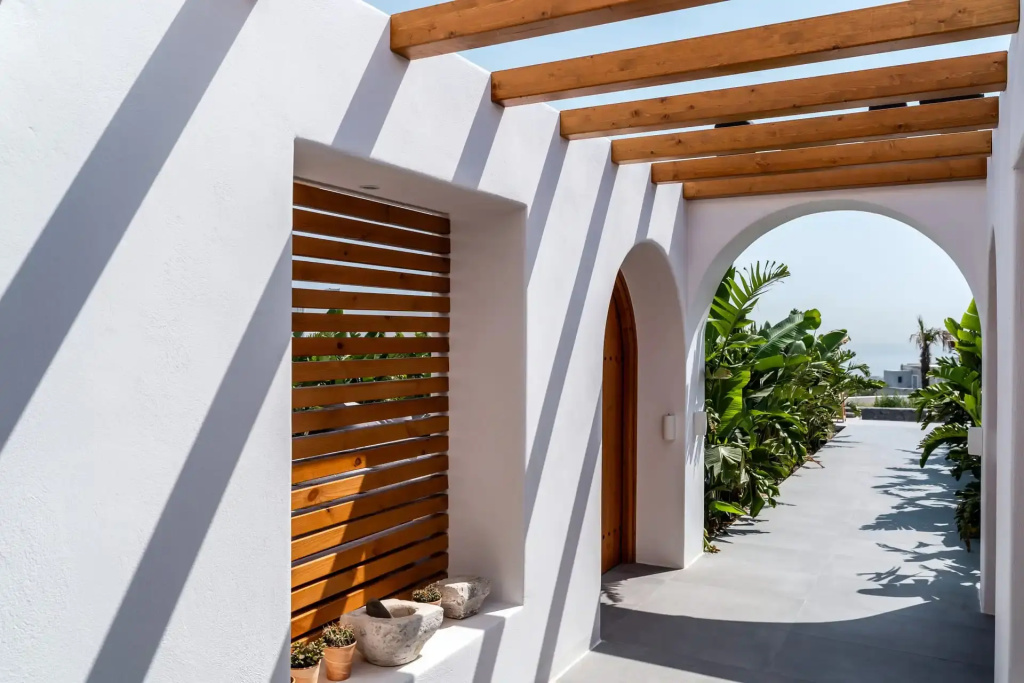 1 Bedroom Family Villa