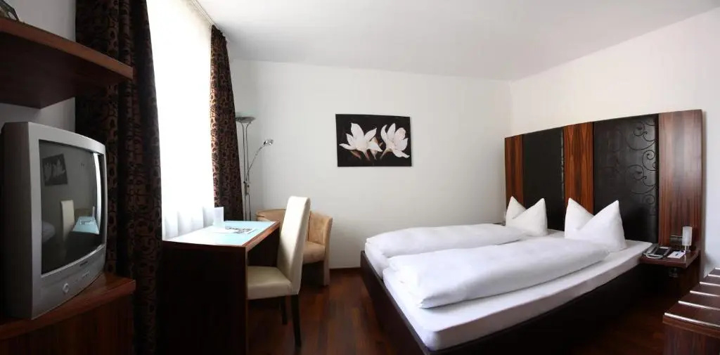 Hotel zur Pfalz - Chambres