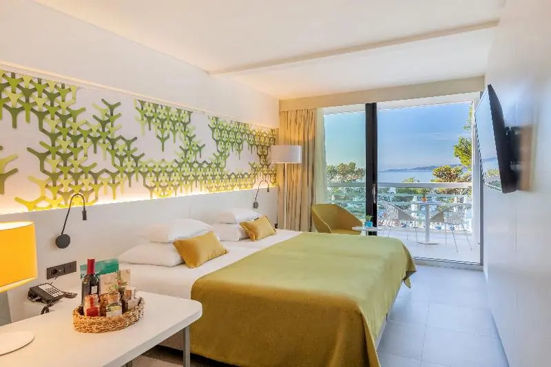Bluesun Hotel Berulia - Chambres