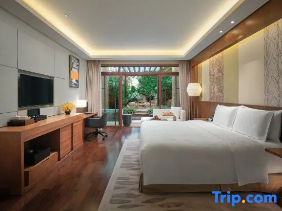 2 Bedrooms Suite