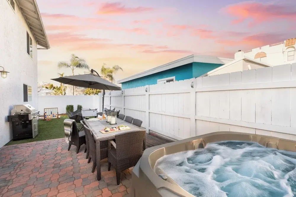 Indigo By Avantstay Sleek & Charming Home 2 Blks From Bay w/ Hot Tub!