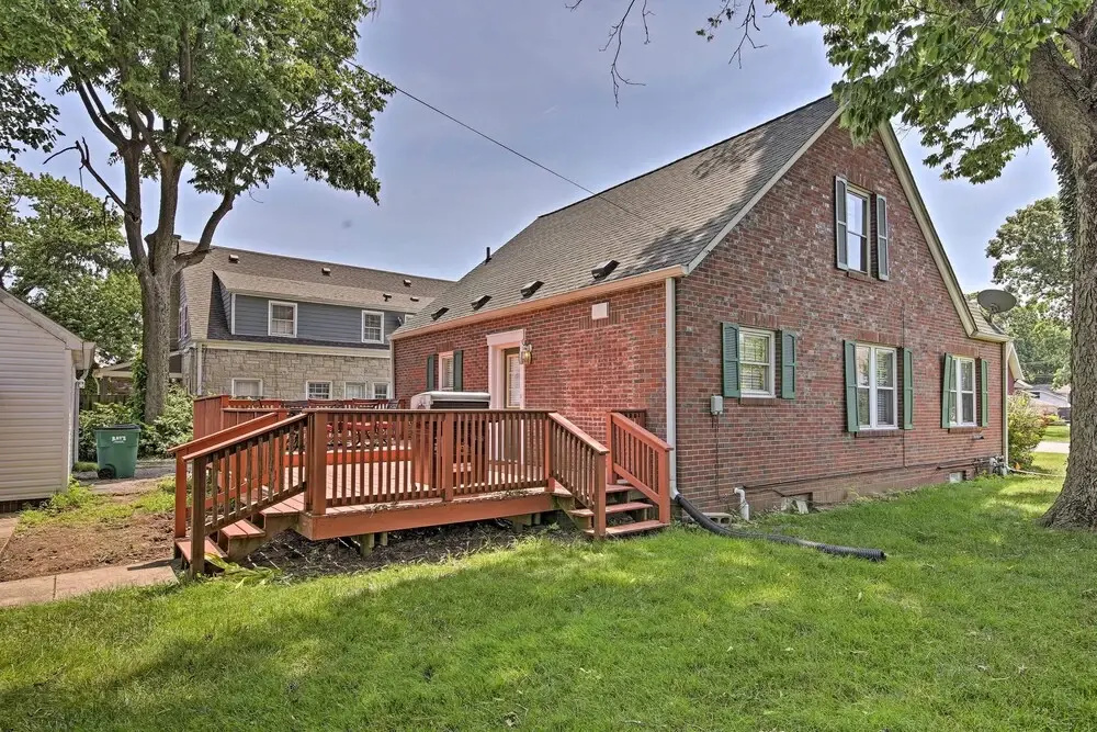 Indianapolis Vacation Rental - Walk to the Ims!