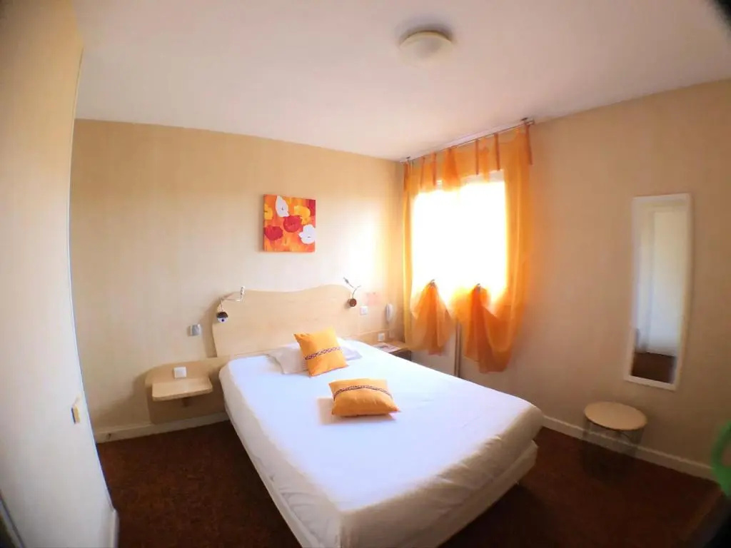 Logis Auv'hotel - Chambres