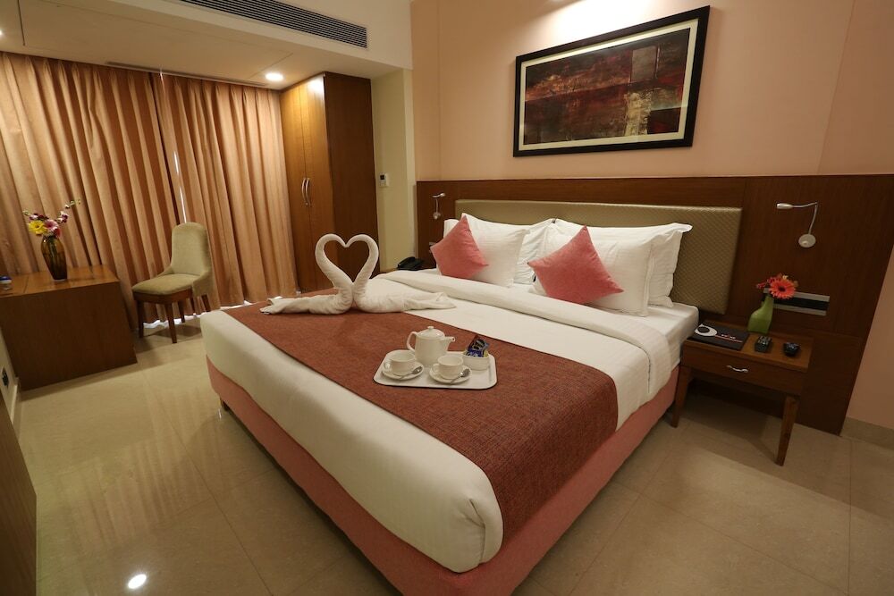 Evoke Lifestyle Candolim