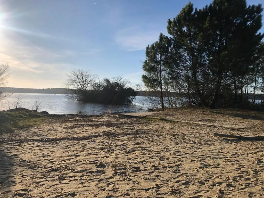 Beach & Waterfront