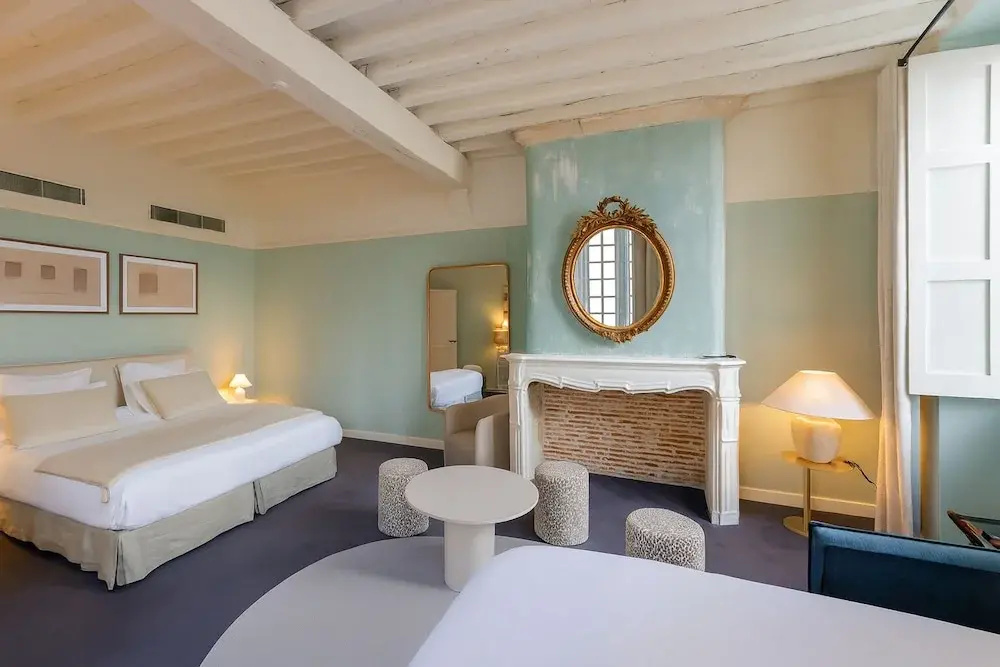 Superior room