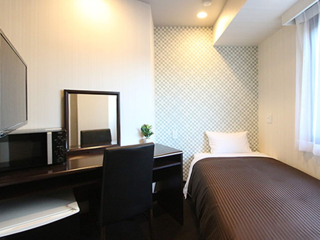 Отель Hotel Livemax Nihonbashi Hakozaki в Токио