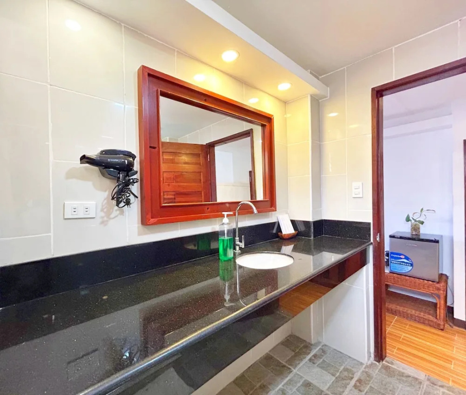 Standard Quintuple Family room with balcony and with ocean view