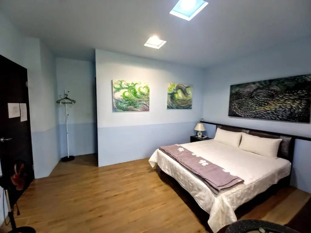 Standard Double room with garden view (full double bed)