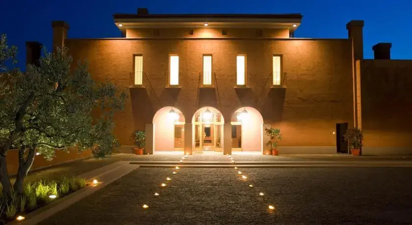 Hotel photo 20