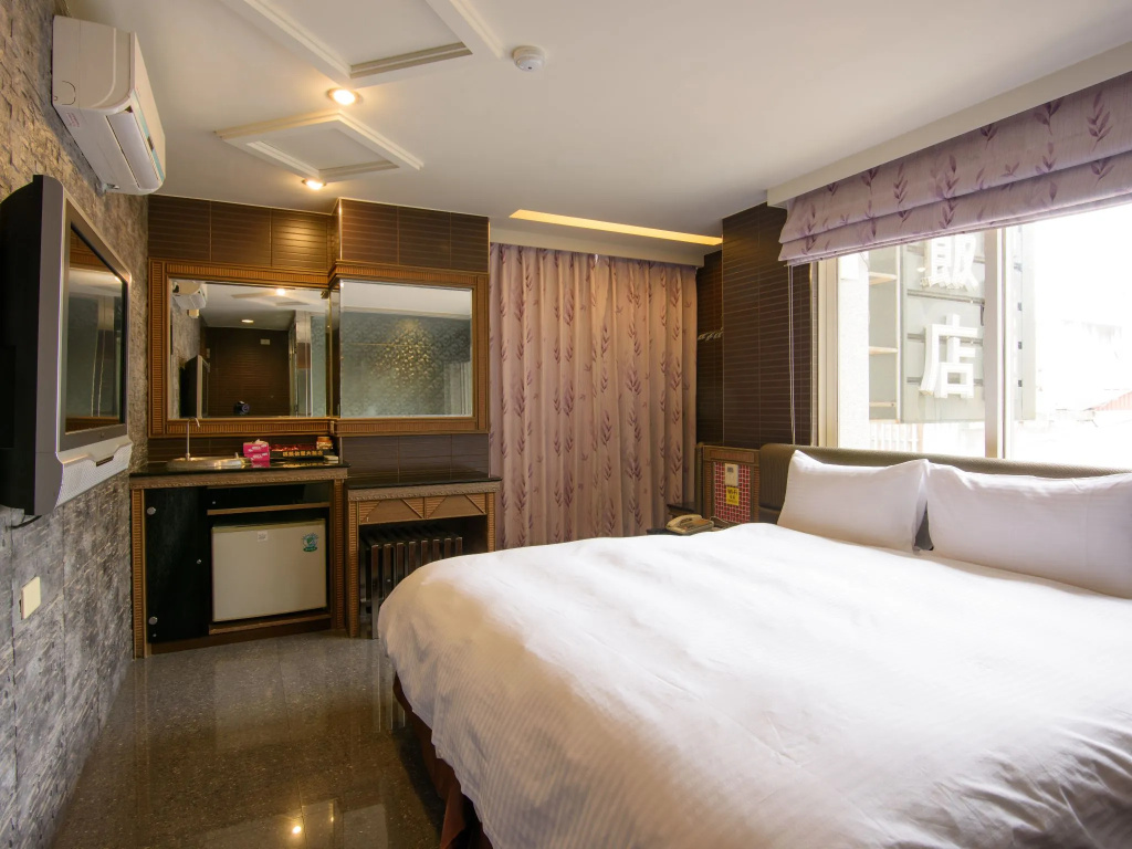 Standard Double room with view full double bed