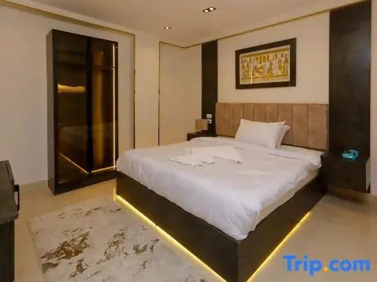Standard Double room with balcony (full double bed)