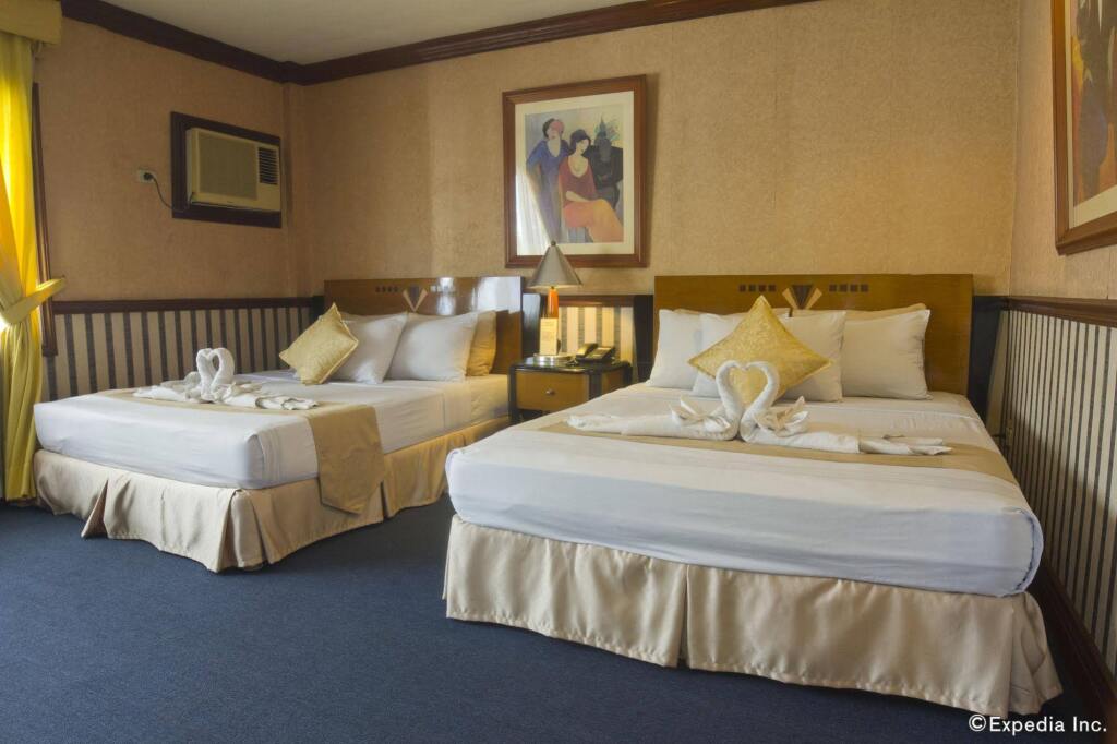 Miramar Hotel by null