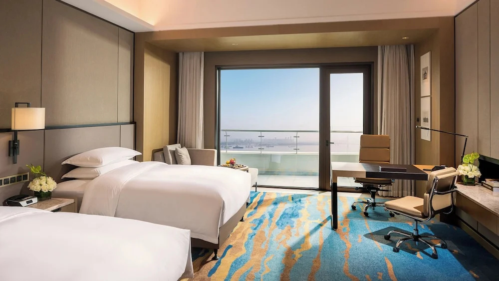 Classic Double room with river view (twin beds)