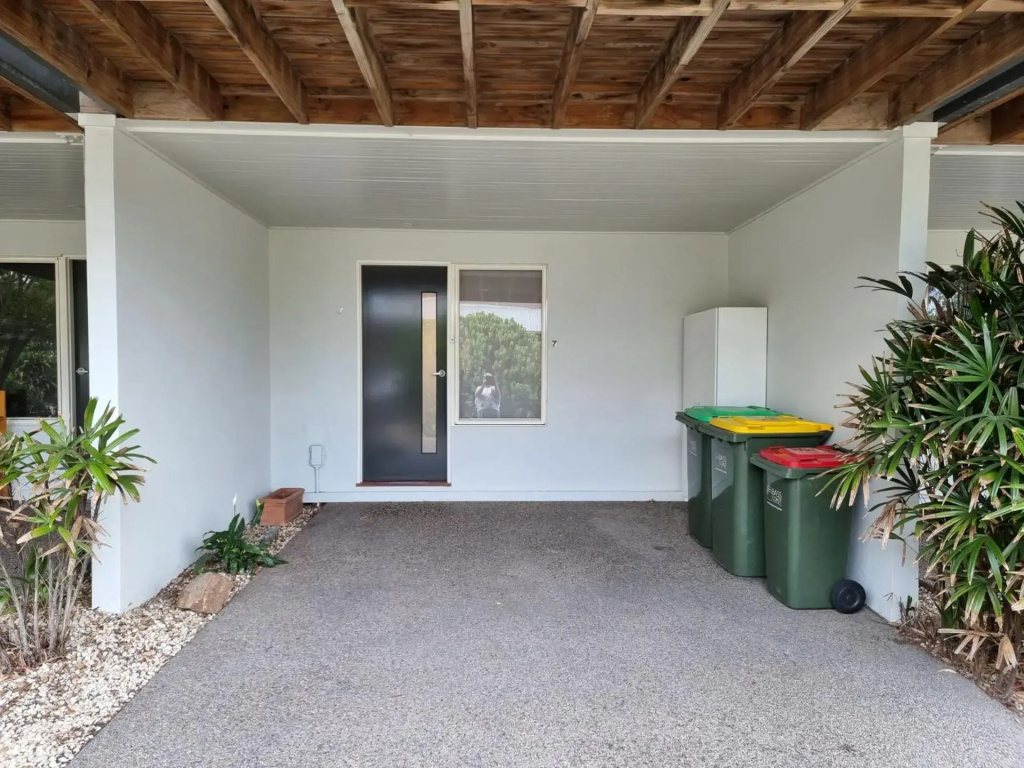 BEATONS BEACH FRONT STUDIO - Inverloch
