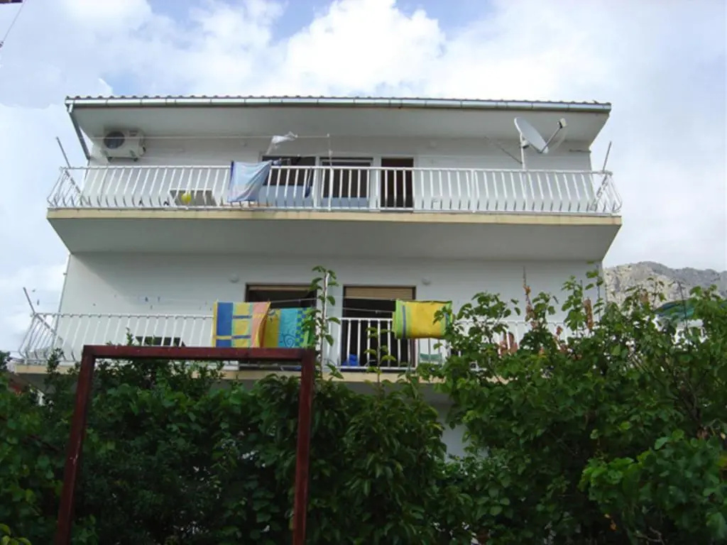 Apartments Bilic Nemira